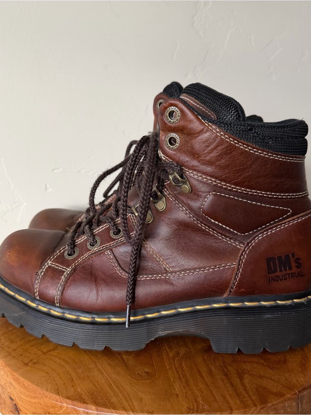 Dr. Martens IRONBRIDGE LEATHER WORK BOOTS Men’s 9 Brown Lace Up